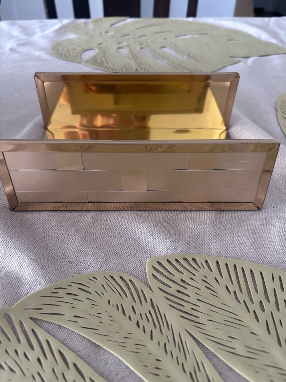 Vintage Brushed Gold Weave Hand Towel Napkin Tissue Holder